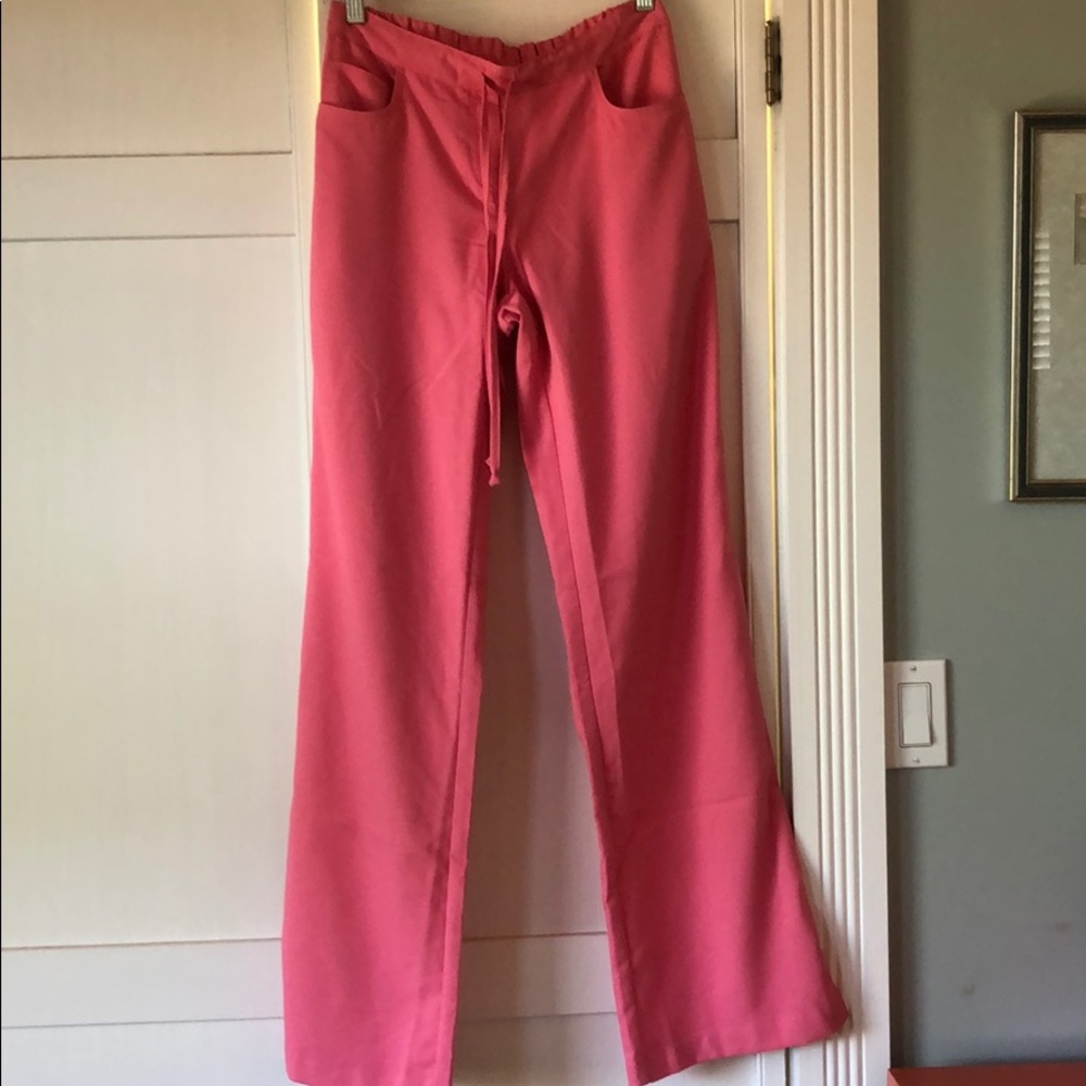 Scrub pants